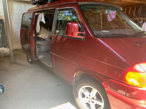 Used 2001 Volkswagen Eurovan FWD image 5