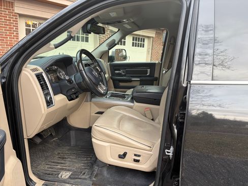 Used 2018 RAM 1500 Limited image 12