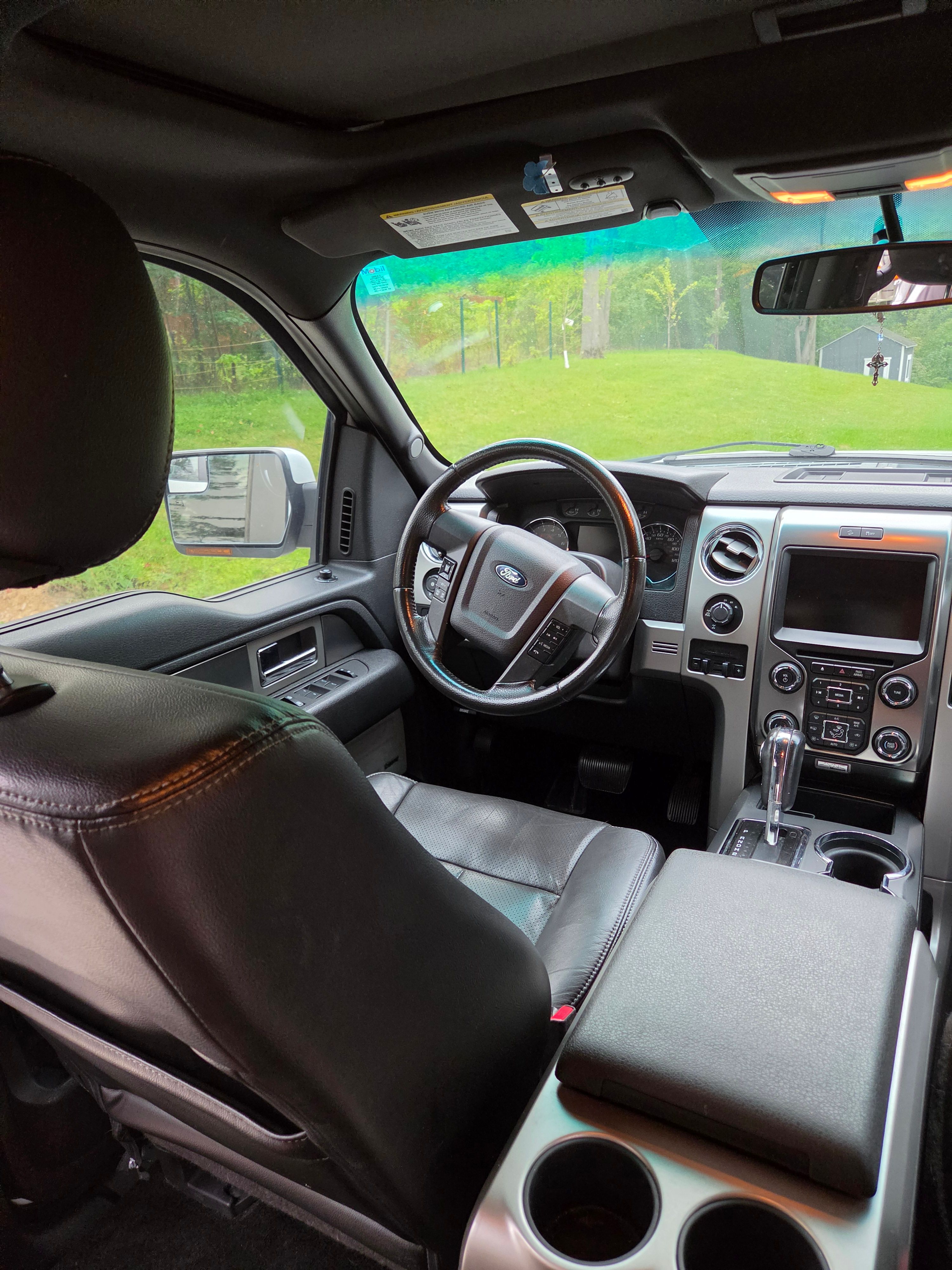 Used 2014 Ford F150 FX4 w/ Equipment Group 402A Luxury AWD/4WD image 15