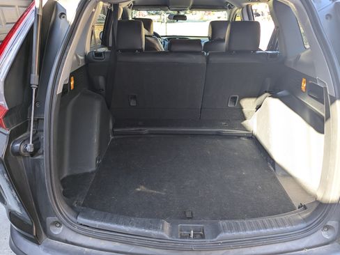 Used 2019 Honda CR-V LX image 10