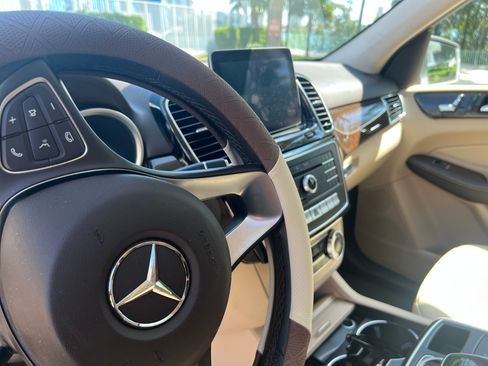 Used 2016 Mercedes-Benz GLE 350 image 8