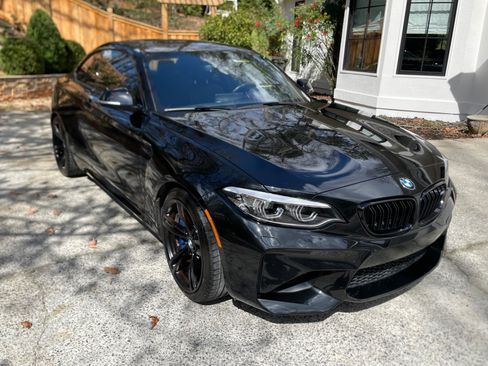 Used 2018 BMW M2 image 1