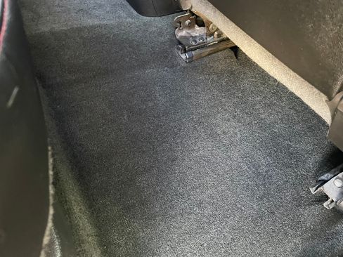 Used 2016 GMC Canyon SLE w/ All Terrain Package image 19