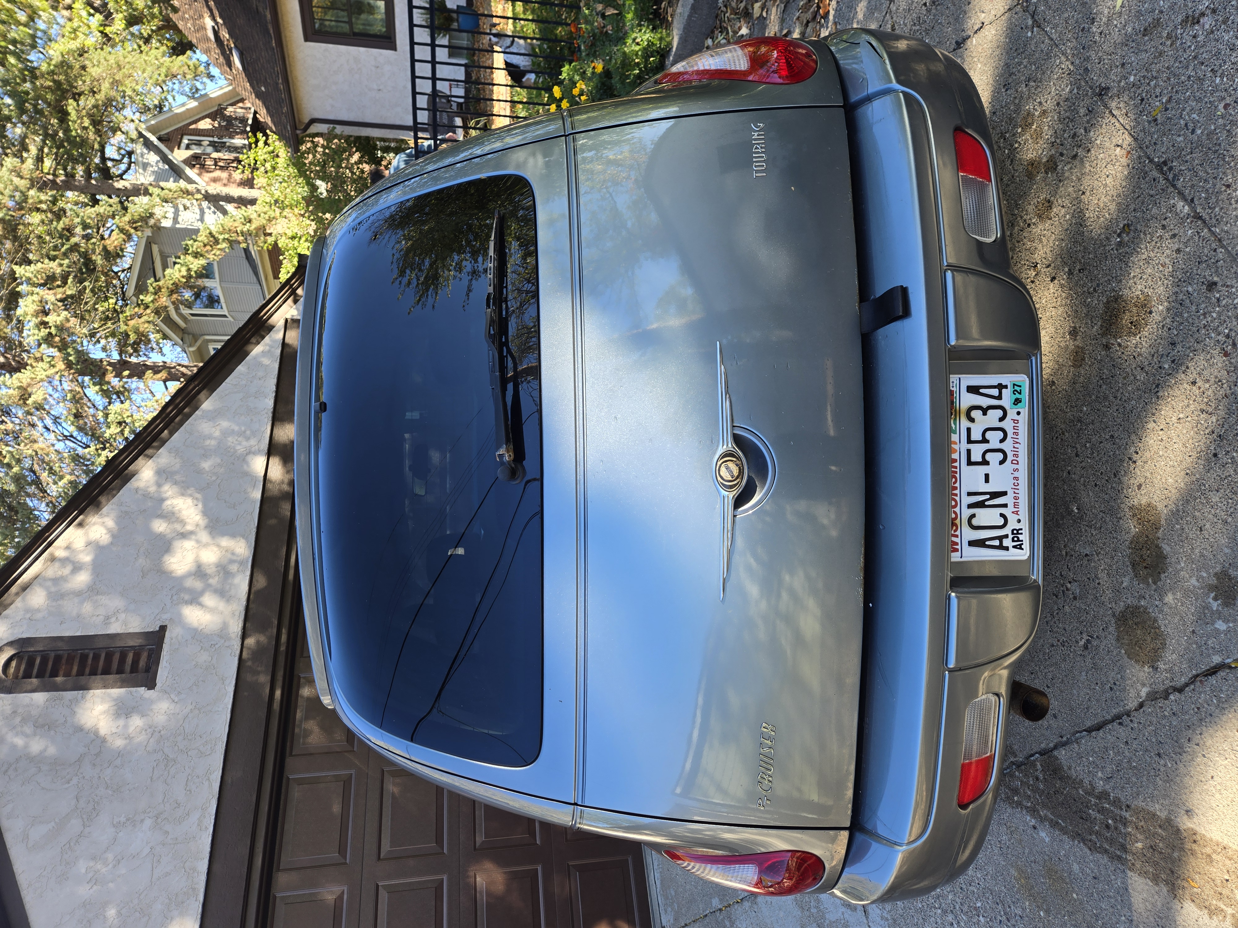 Used 2009 Chrysler PT Cruiser Touring FWD image 4