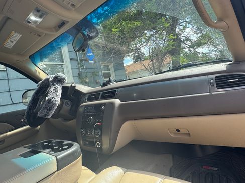 Used 2009 Chevrolet Tahoe LS image 6