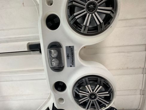 Used 2013 Jeep Wrangler Unlimited Sahara AWD/4WD image 19