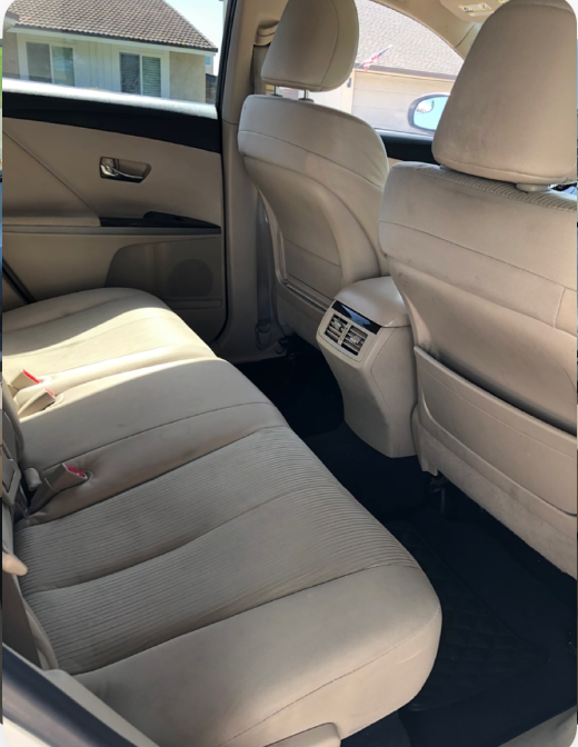 Used 2010 Toyota Venza FWD image 9