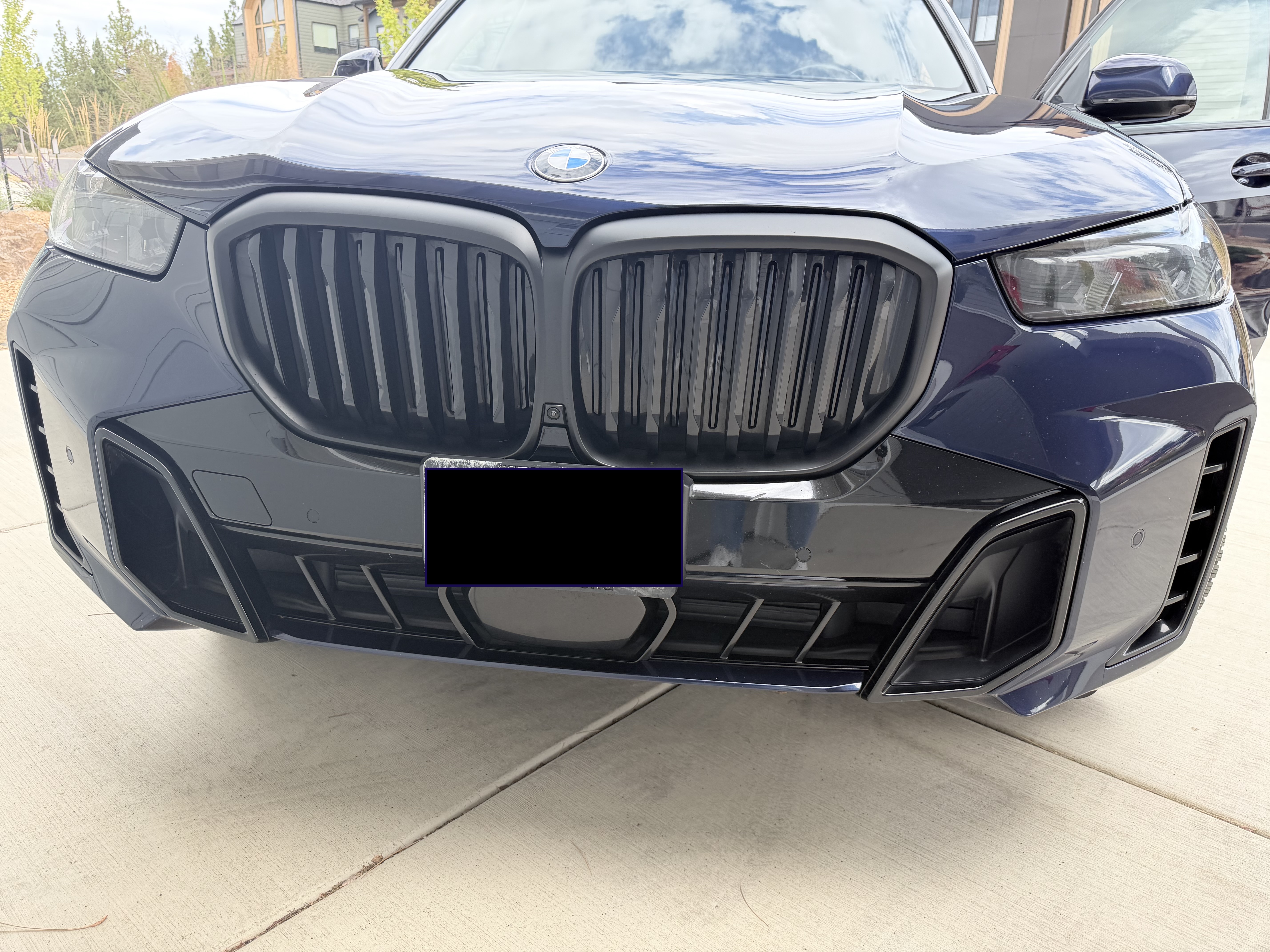 Used 2024 BMW X5 xDrive40i w/ M Sport Package AWD/4WD image 5