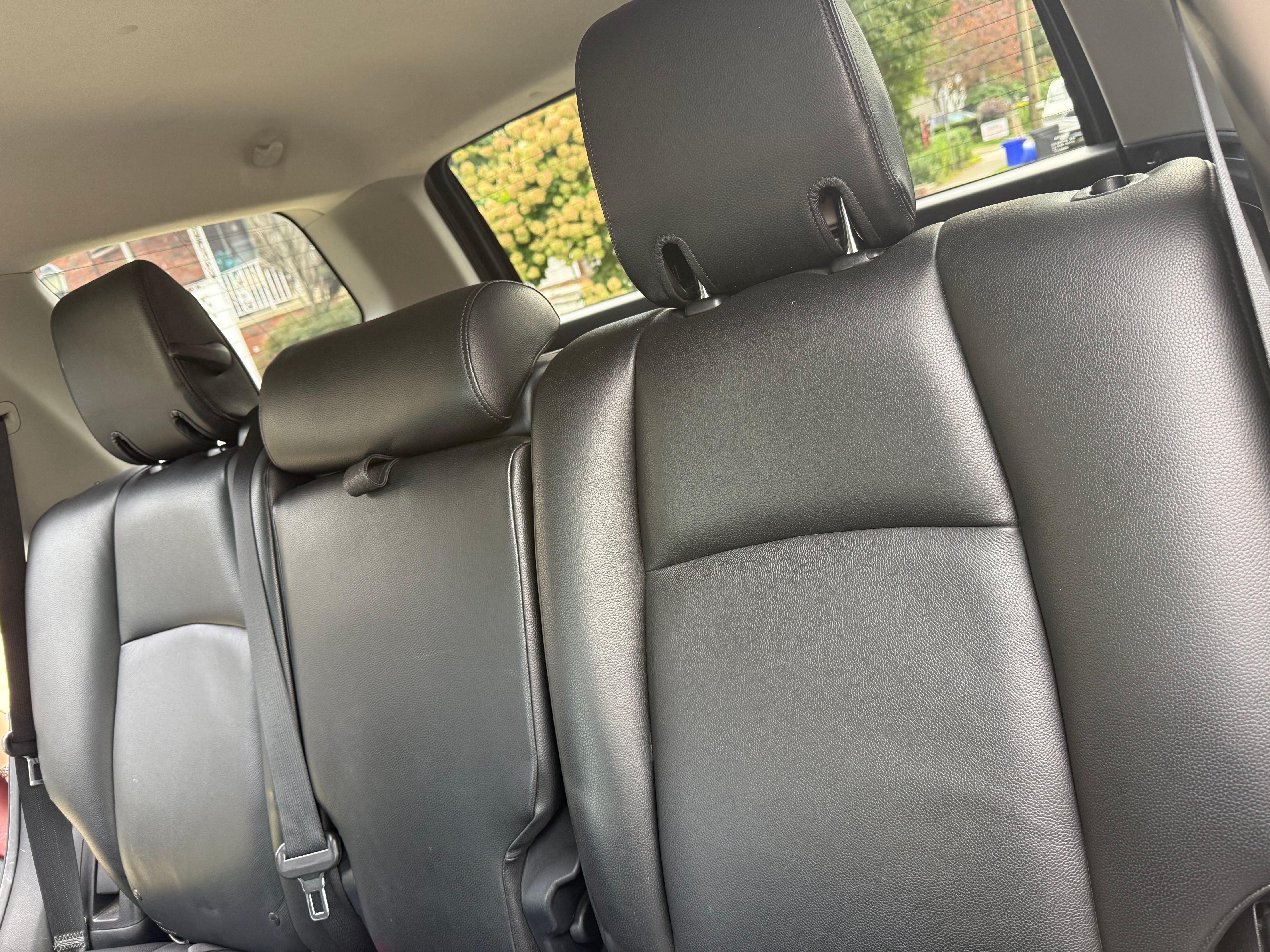 Used 2015 Toyota 4Runner SR5 AWD/4WD image 14