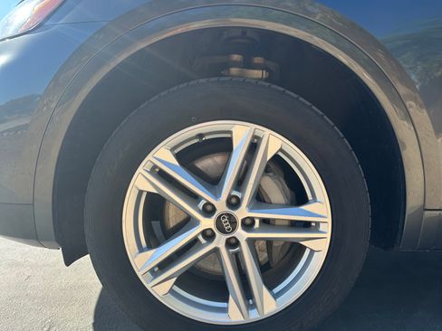 Used 2021 Audi Q5 e Premium Plus w/ Premium Plus Package AWD/4WD image 10