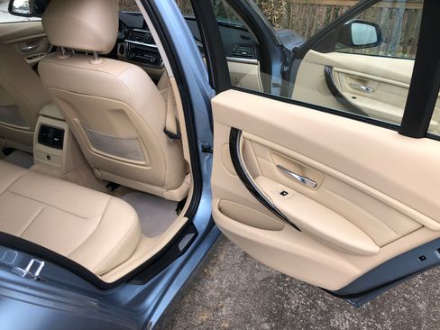 Used 2012 BMW 328i Sedan image 17