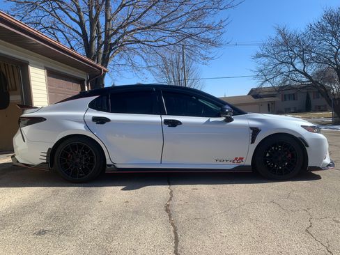 Used 2021 Toyota Camry TRD w/ TRD Package w/JBL Audio image 12