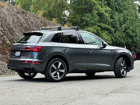 Used 2023 Audi Q5 2.0T Premium Plus w/ Premium Plus Package AWD/4WD image 5