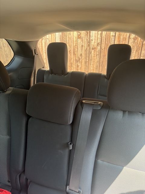Used 2017 Nissan Pathfinder SV FWD image 19