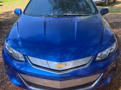 Used 2017 Chevrolet Volt Premier w/ Driver Confidence II Package image 1