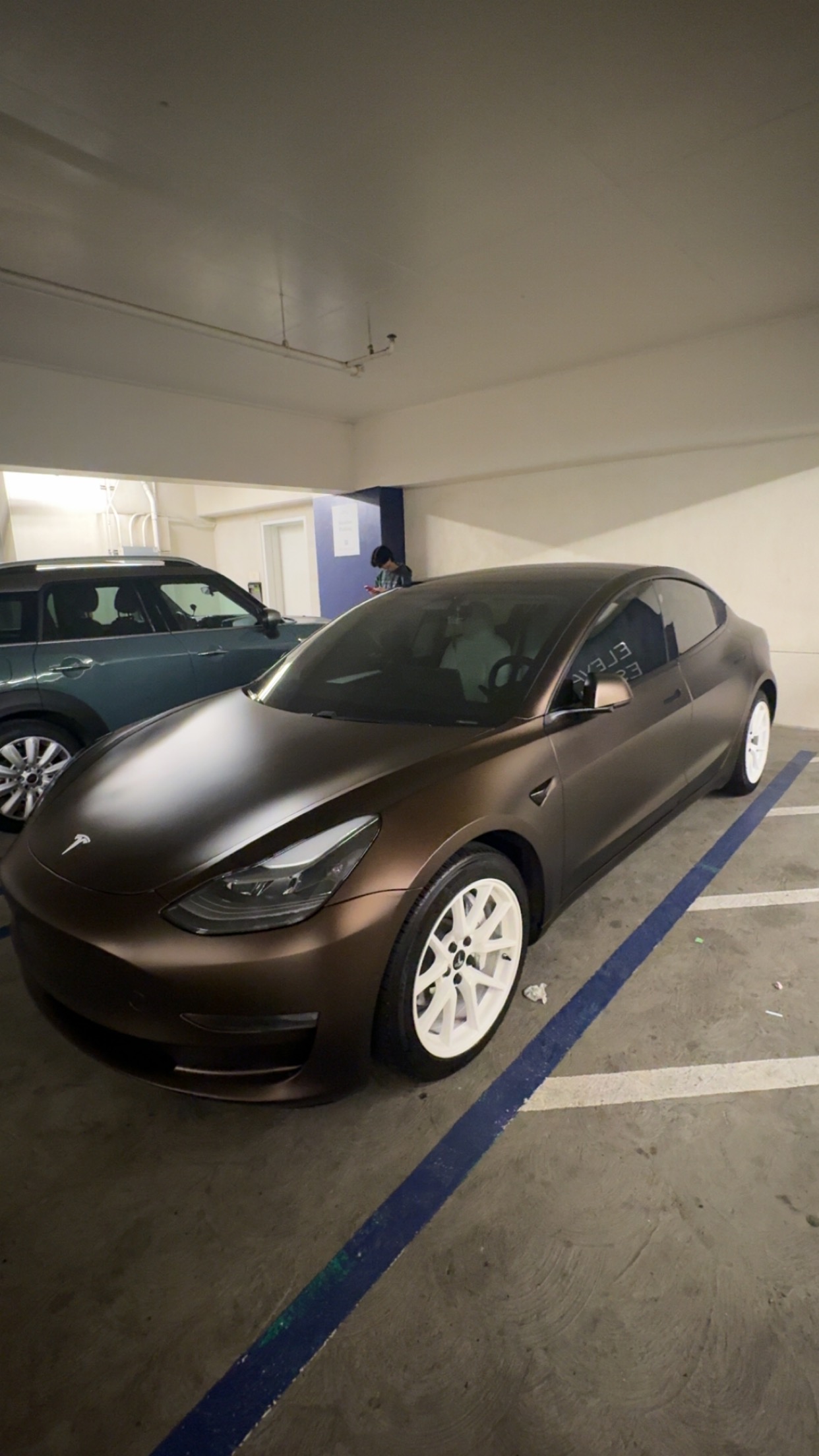 Used 2021 Tesla Model 3 Standard Range Plus RWD image 14