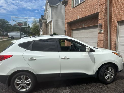 Used 2012 Hyundai Tucson GLS AWD/4WD image 4