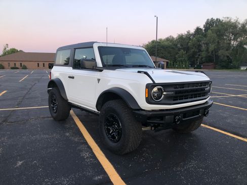 Used 2023 Ford Bronco 2-Door w/ Sasquatch Package image 5
