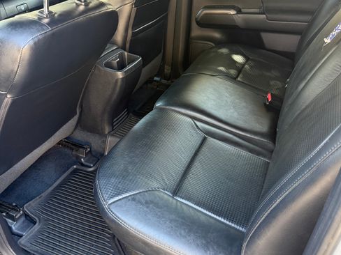 Used 2019 Toyota Tacoma TRD Off-Road w/ TRD Premium Off Road Package image 10