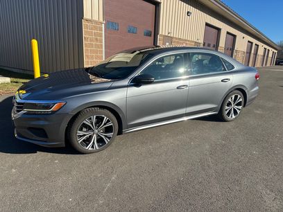 Used 2022 Volkswagen Passat 2.0T SE