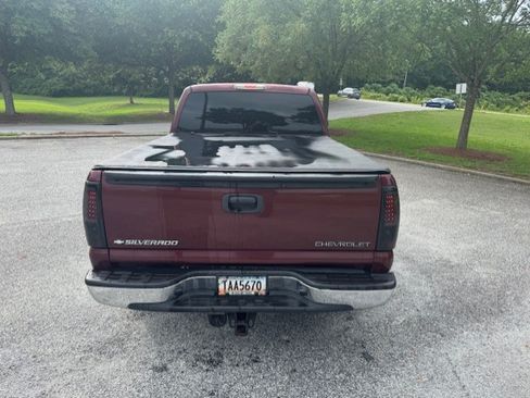 Used 2002 Chevrolet Silverado 1500 LS w/ Heavy Duty Suspension Pkg RWD image 3