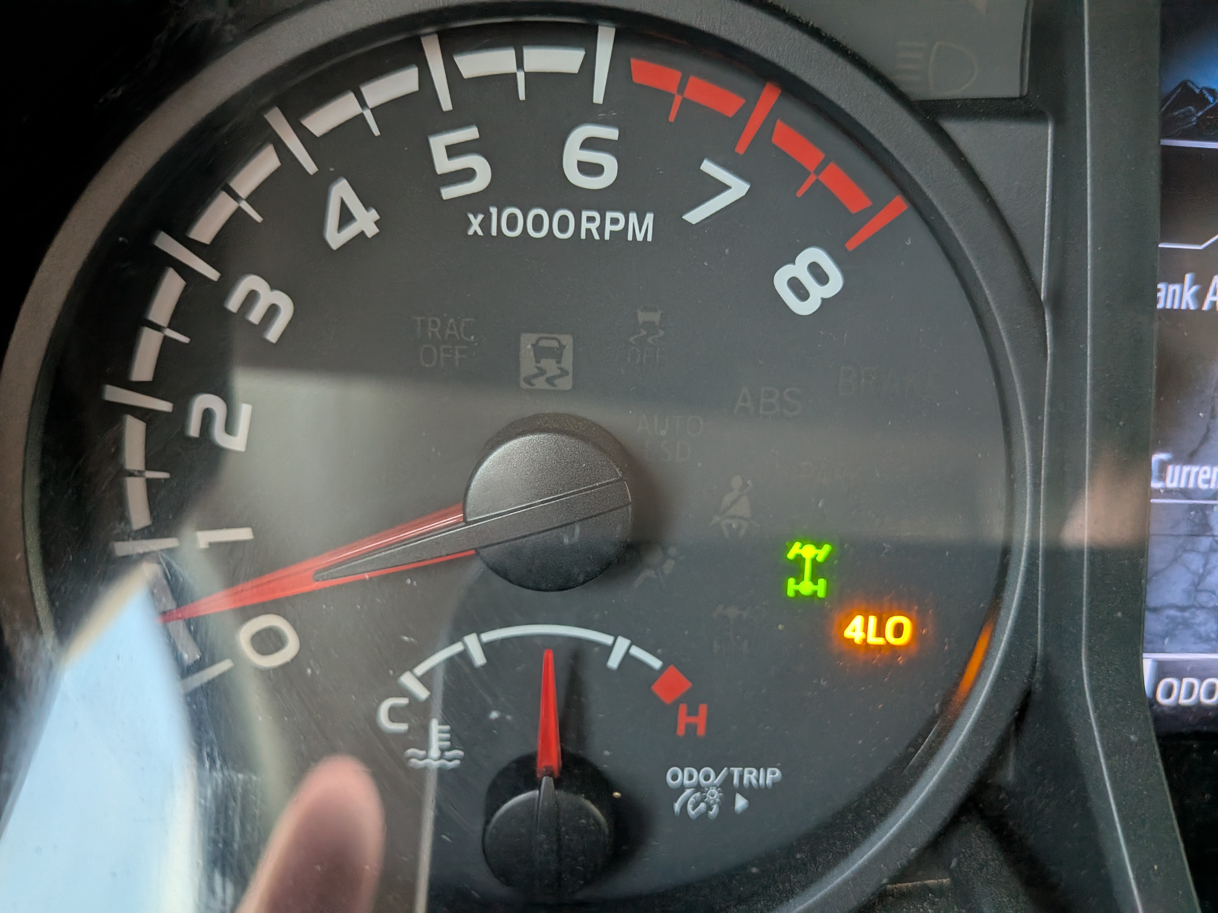 Used 2020 Toyota Tacoma SR AWD/4WD image 31