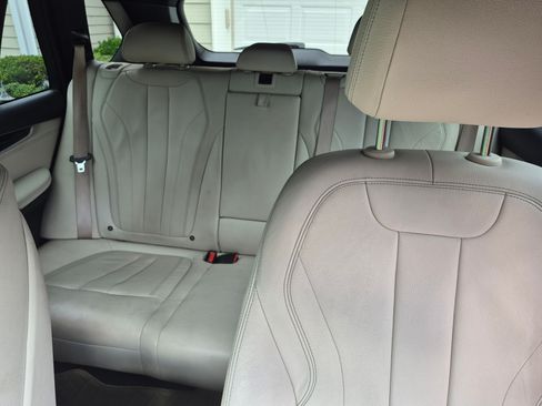 Used 2018 BMW X5 xDrive40e image 13