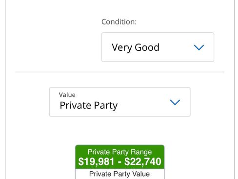 Used 2022 Nissan Pathfinder SV w/ SV Premium Package image 13