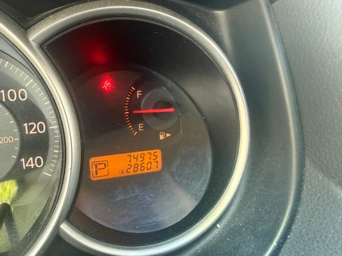 Used 2009 Nissan Versa 1.8 S w/ PWR Pkg image 8