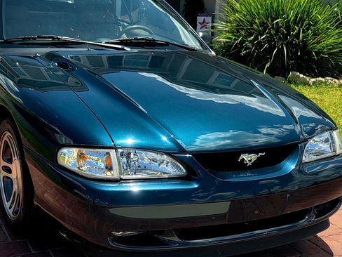 Used 1997 Ford Mustang GT RWD image 1