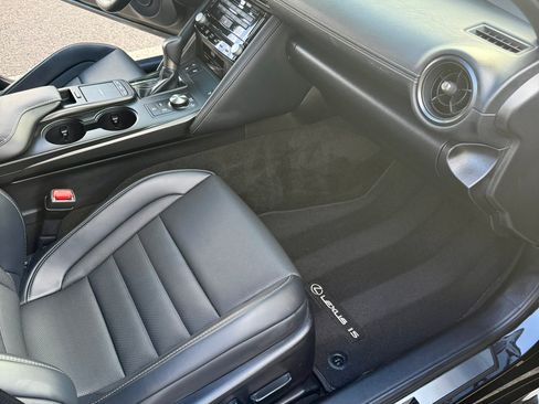 Used 2025 Lexus IS 500 w/ Accessory Package RWD image 13