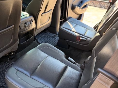 Used 2015 Chevrolet Tahoe LTZ image 15