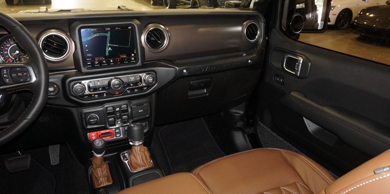 Used 2021 Jeep Wrangler Unlimited Rubicon AWD/4WD image 13