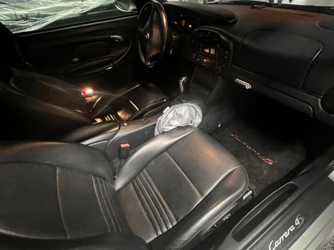 Used 2002 Porsche 911 Carrera 4S image 12