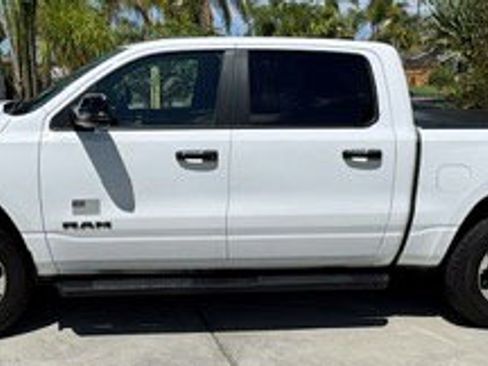 Used 2023 RAM 1500 Big Horn AWD/4WD image 1