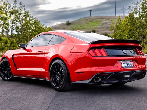 Used 2017 Ford Mustang Shelby GT350 w/ Electronics Package image 4