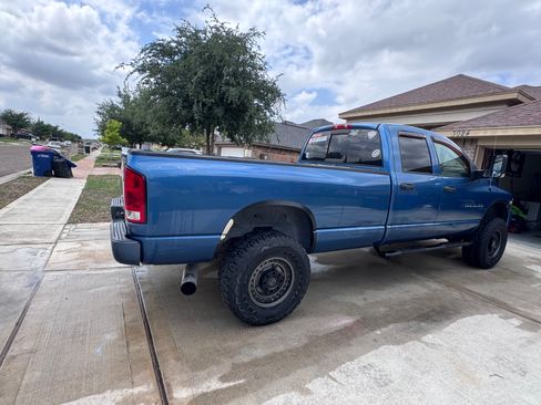 Used 2003 Dodge Ram 2500 Truck 4x4 Quad Cab image 2