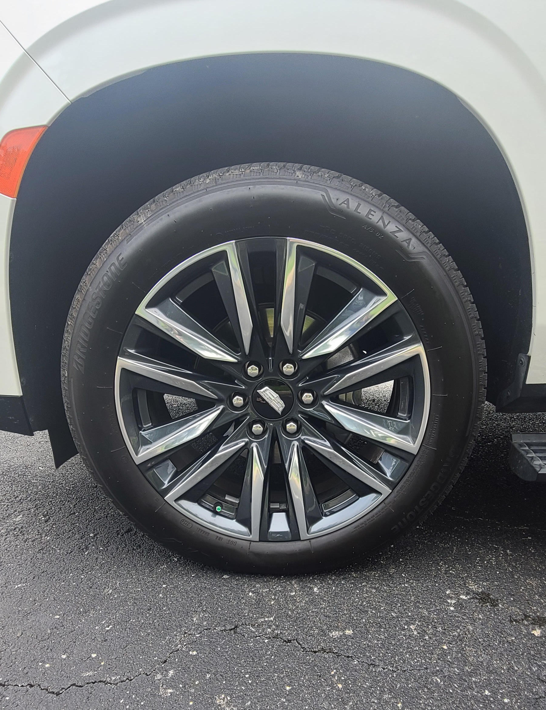 Used 2021 Cadillac Escalade Sport Platinum AWD/4WD image 24