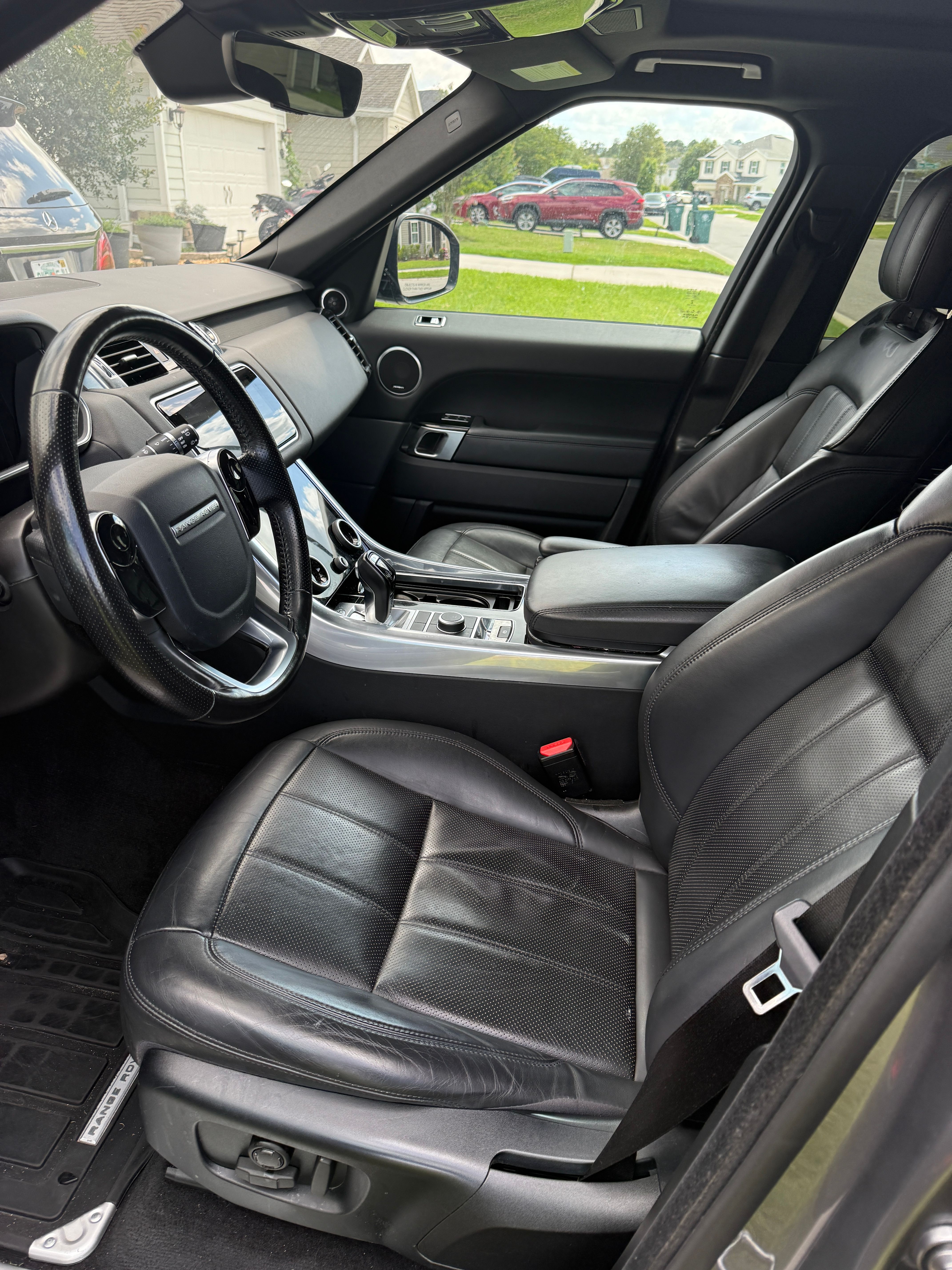 Used 2020 Land Rover Range Rover Sport HSE AWD/4WD image 10