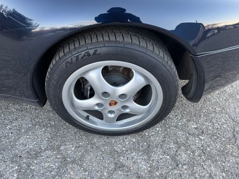 Used 1996 Porsche 911 Carrera image 11