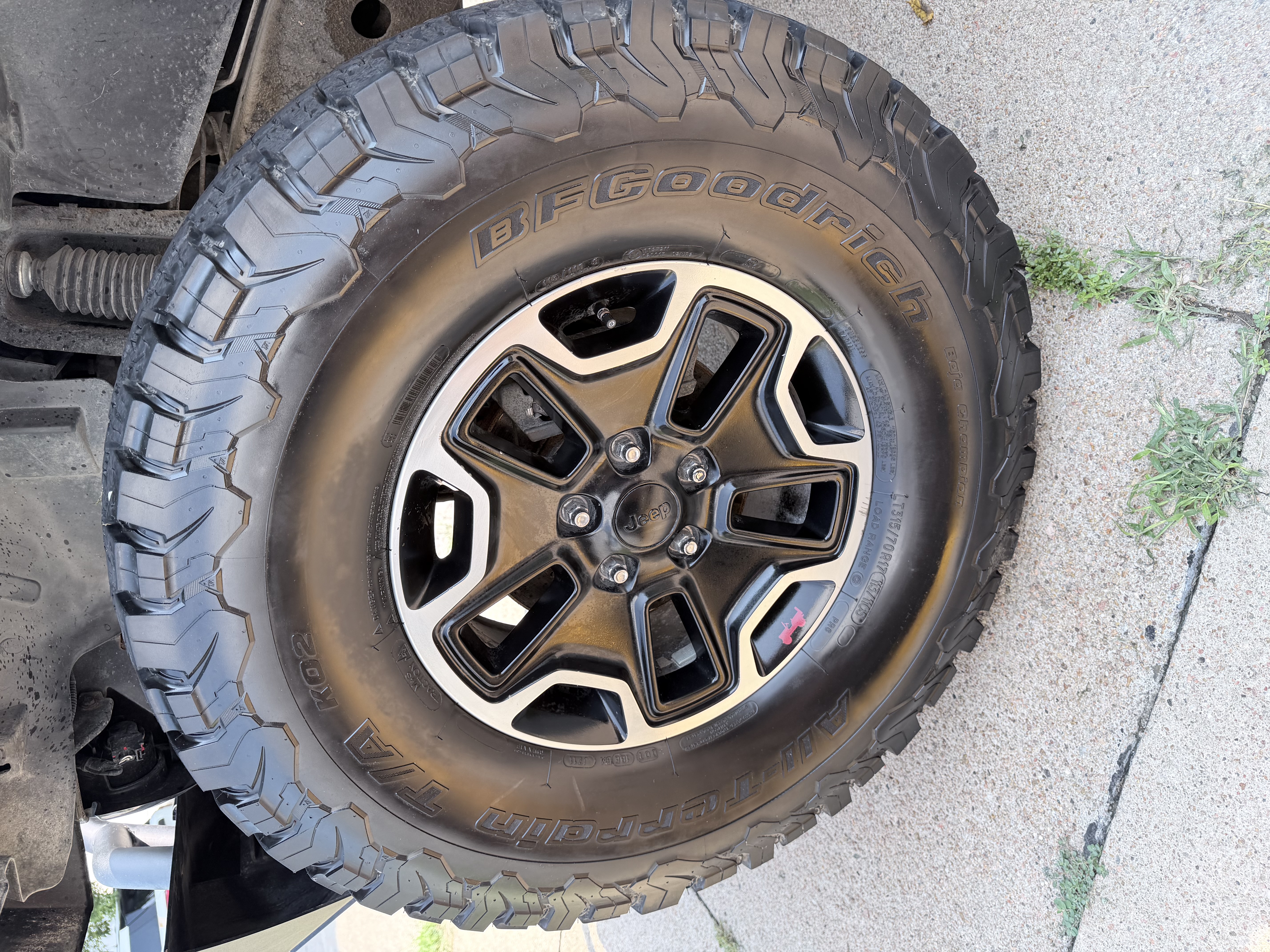 Used 2013 Jeep Wrangler Unlimited Rubicon AWD/4WD image 13