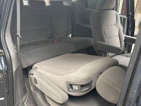 Used 2009 Honda Odyssey LX image 8