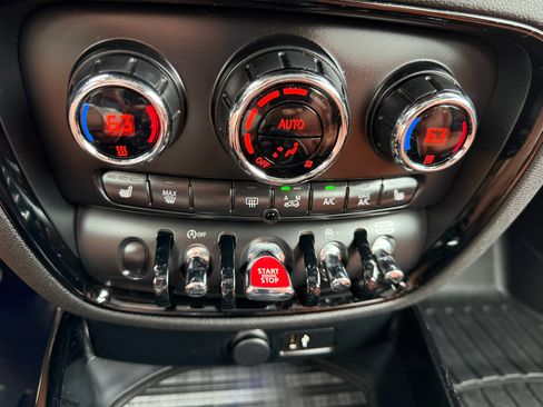 Used 2023 MINI Cooper Clubman S w/ Premium Package AWD/4WD image 21