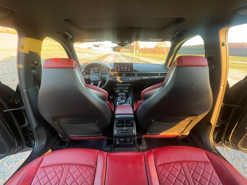 Used 2021 Audi S4 Premium Plus w/ Premium Plus Package image 14