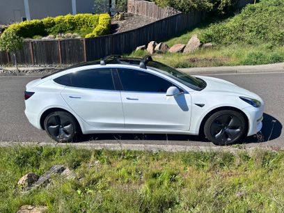 Used 2019 Tesla Model 3 Long Range