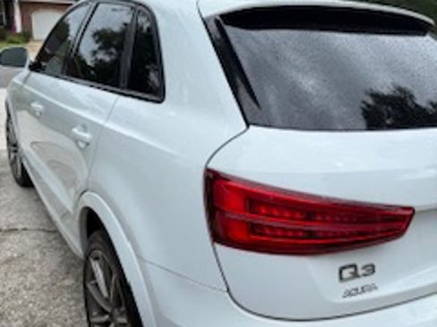 Used 2017 Audi Q3 2.0T Prestige w/ Prestige Package AWD/4WD image 9