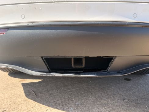 Used 2022 Tesla Model Y Performance image 13