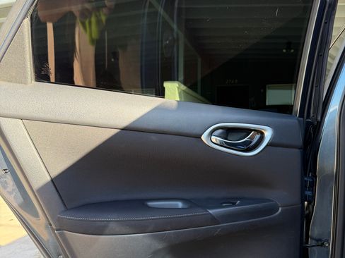 Used 2015 Nissan Sentra SV image 13