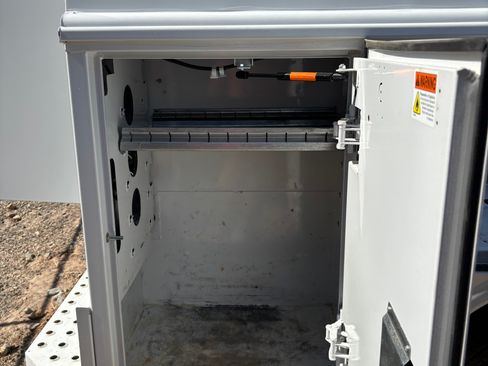 Used 2024 RAM 3500 Tradesman w/ Chrome Appearance Group RWD image 6