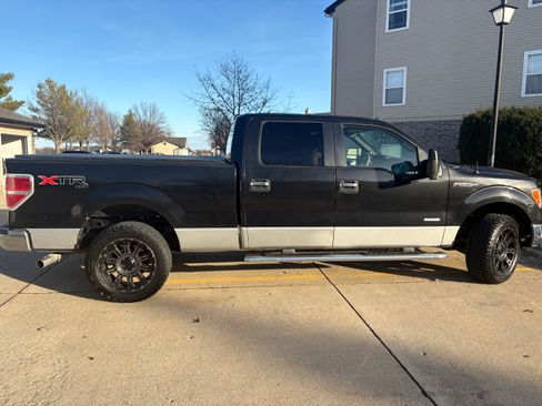 Used 2014 Ford F150 XLT w/ Equipment Group 302A Luxury image 5